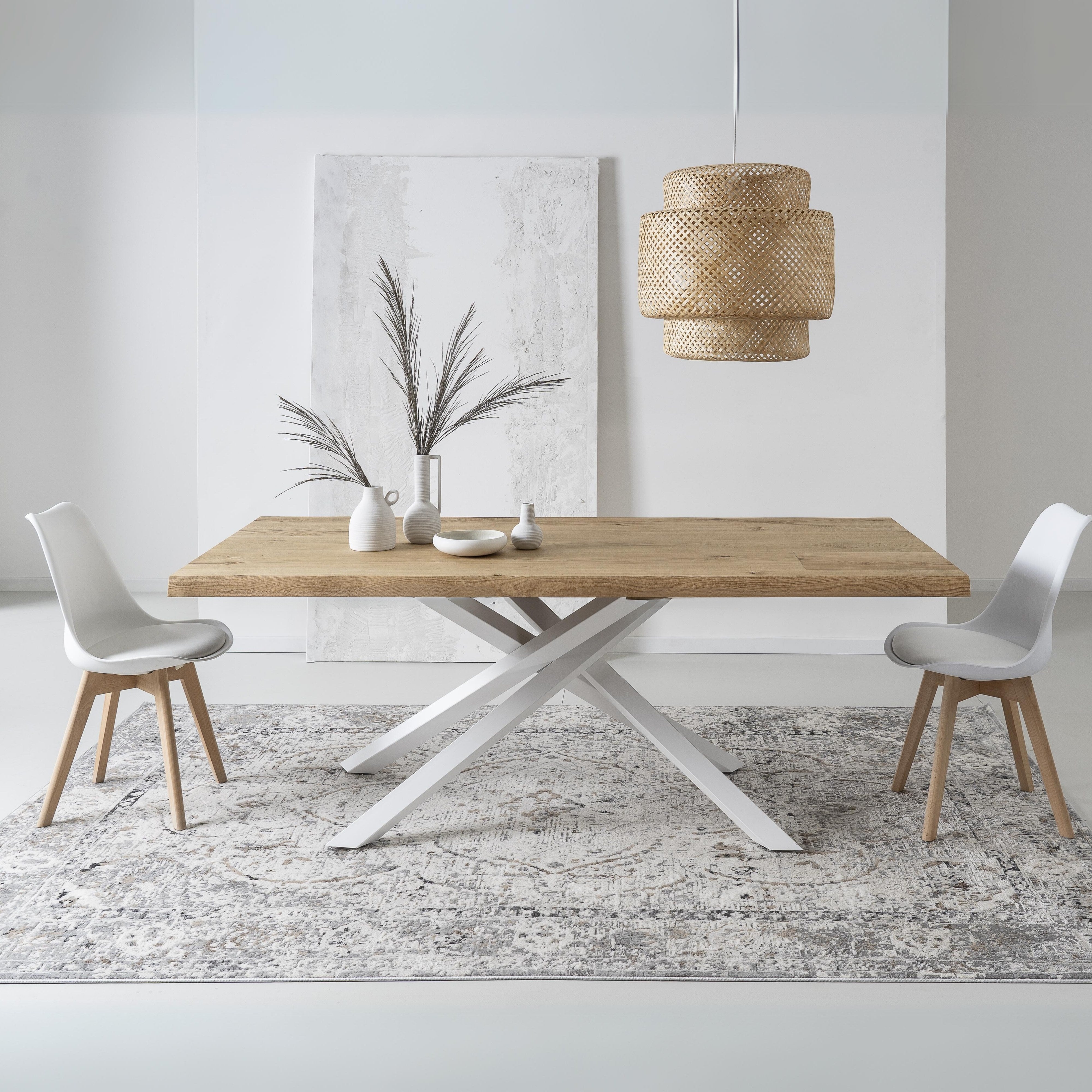 Tavolo da Pranzo  Allungabile 200/300 x 100 cm. Top  in Legno di Rovere impiallacciato  e gambe in Metallo